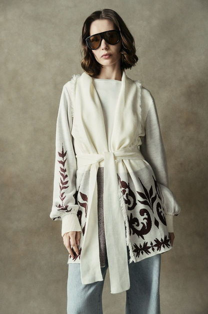 "LA JEFA" CARDIGAN IVORY